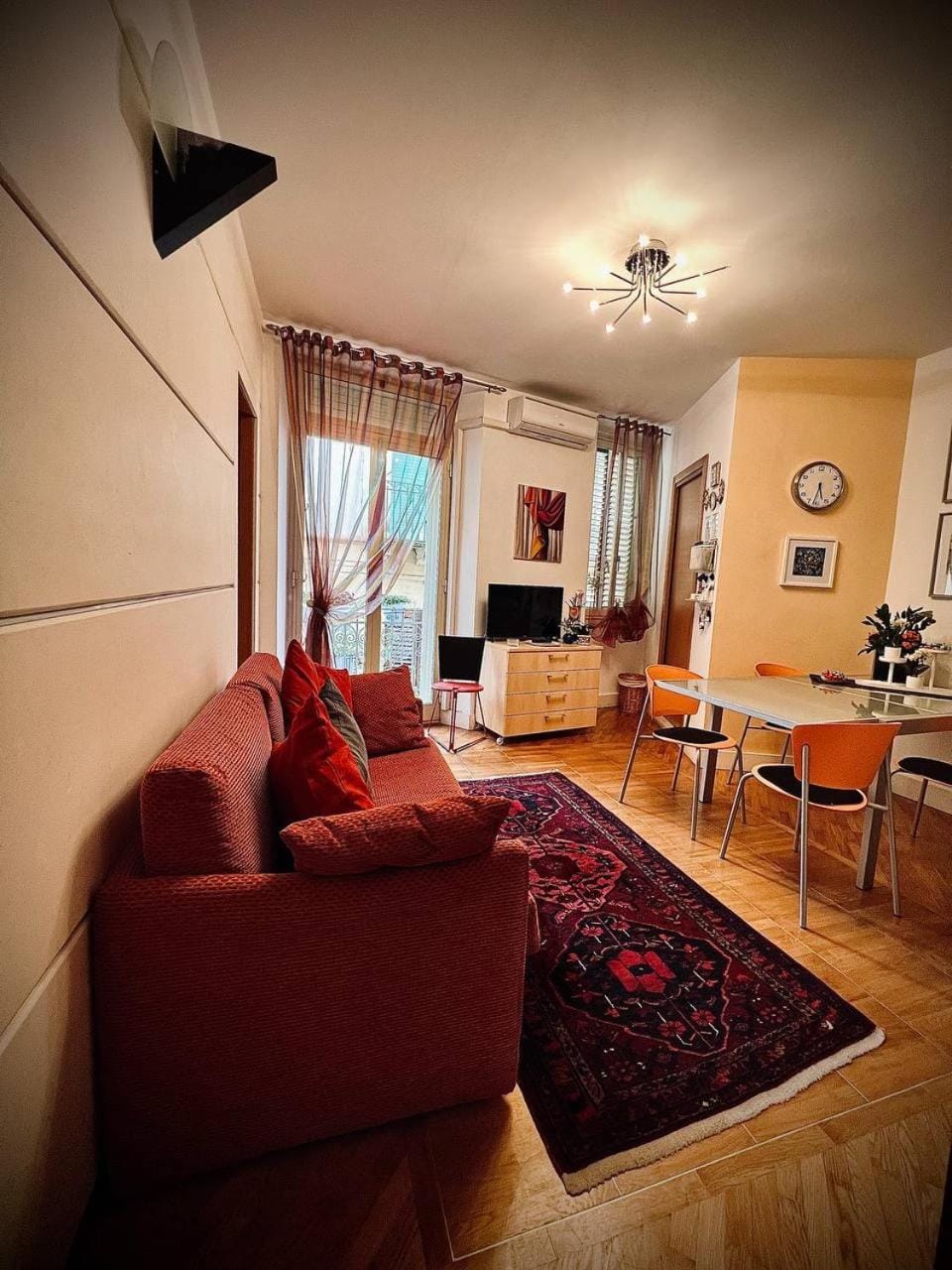 Seating area