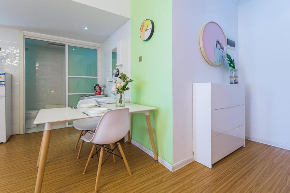 Local Boutique Homestay (Zhengzhou Jincheng Times Square) Hotel in China