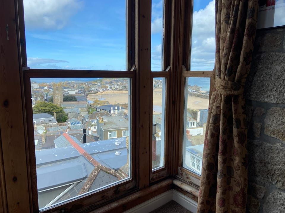 View (from property/room), Bedroom, Sea view, Sea view