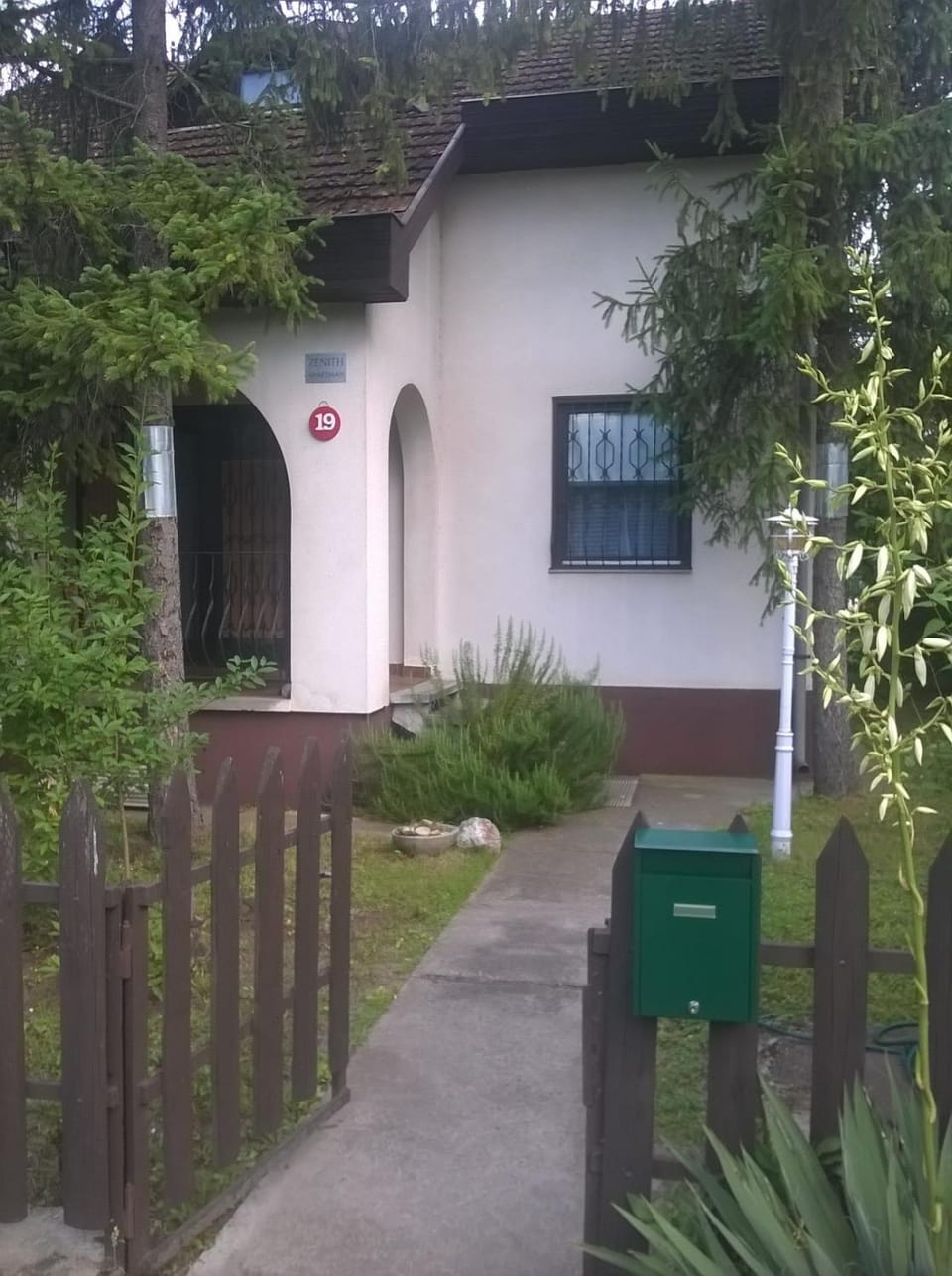 Property building, Facade/entrance