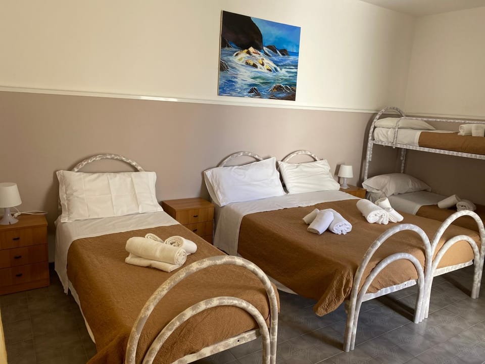 Cimalù by Lampara Capsule hotel in Apulia