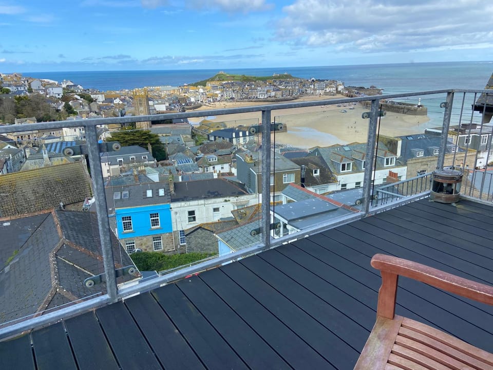 Neighbourhood, View (from property/room), Balcony/Terrace, Balcony/Terrace, Sea view