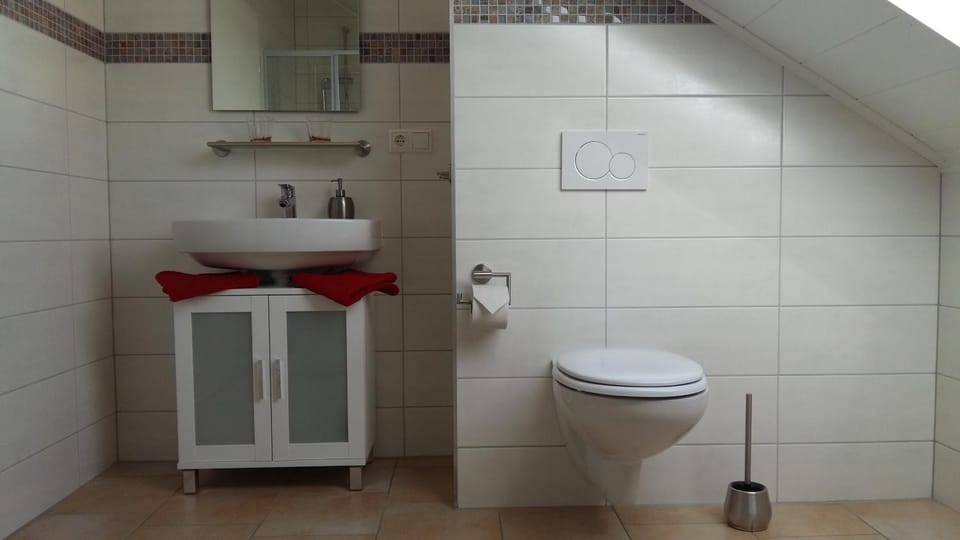 Toilet, Bathroom