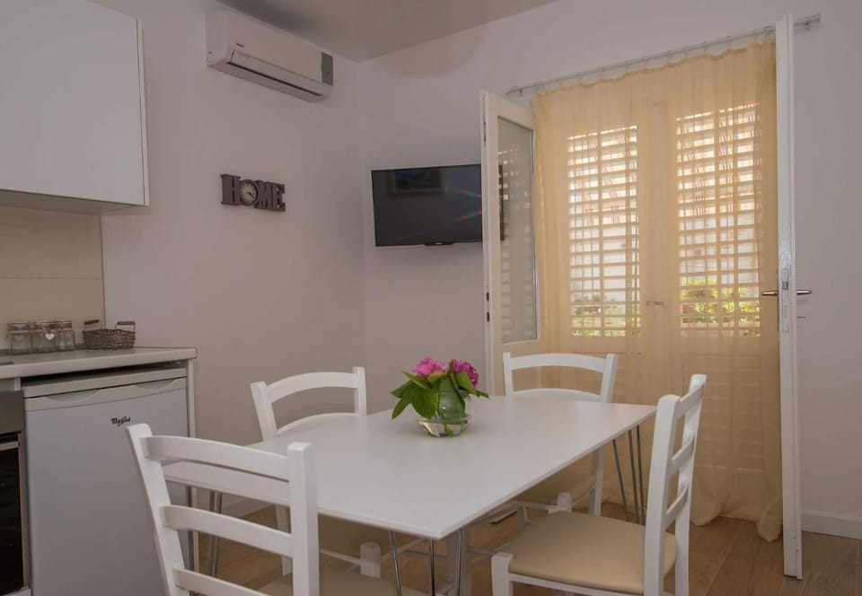 Apartment Jelena Apartment in Makarska