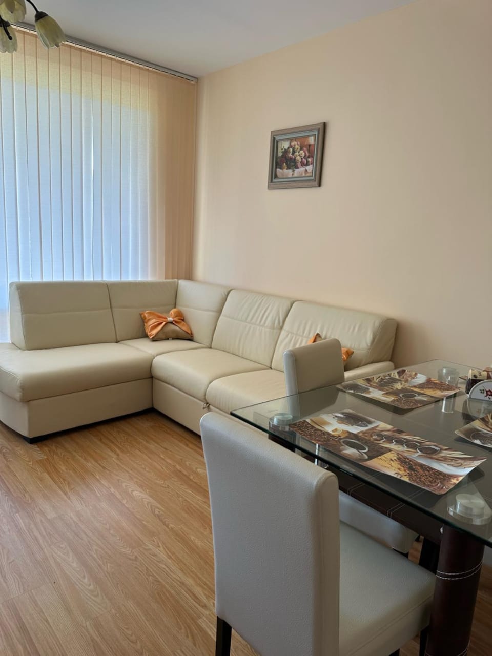 Seating area, Dining area, Bedroom