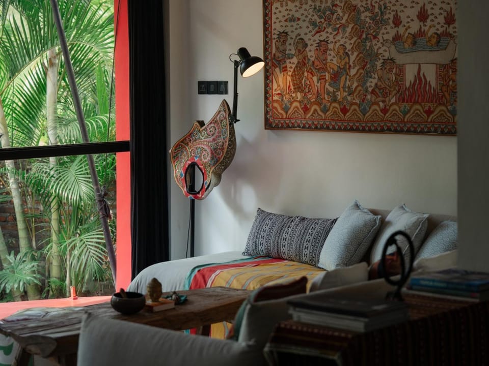 Living room, Decorative detail, Seating area