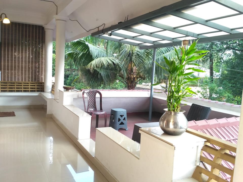 Patio, Lobby or reception