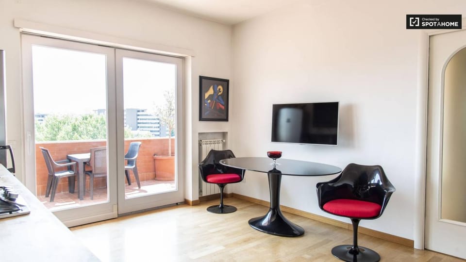 Patio, TV and multimedia, Balcony/Terrace, Living room, Seating area