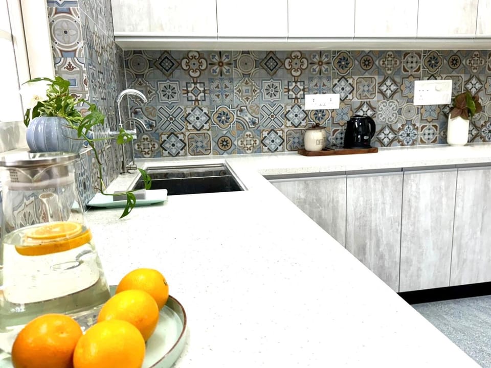Coffee/tea facilities, Kitchen or kitchenette