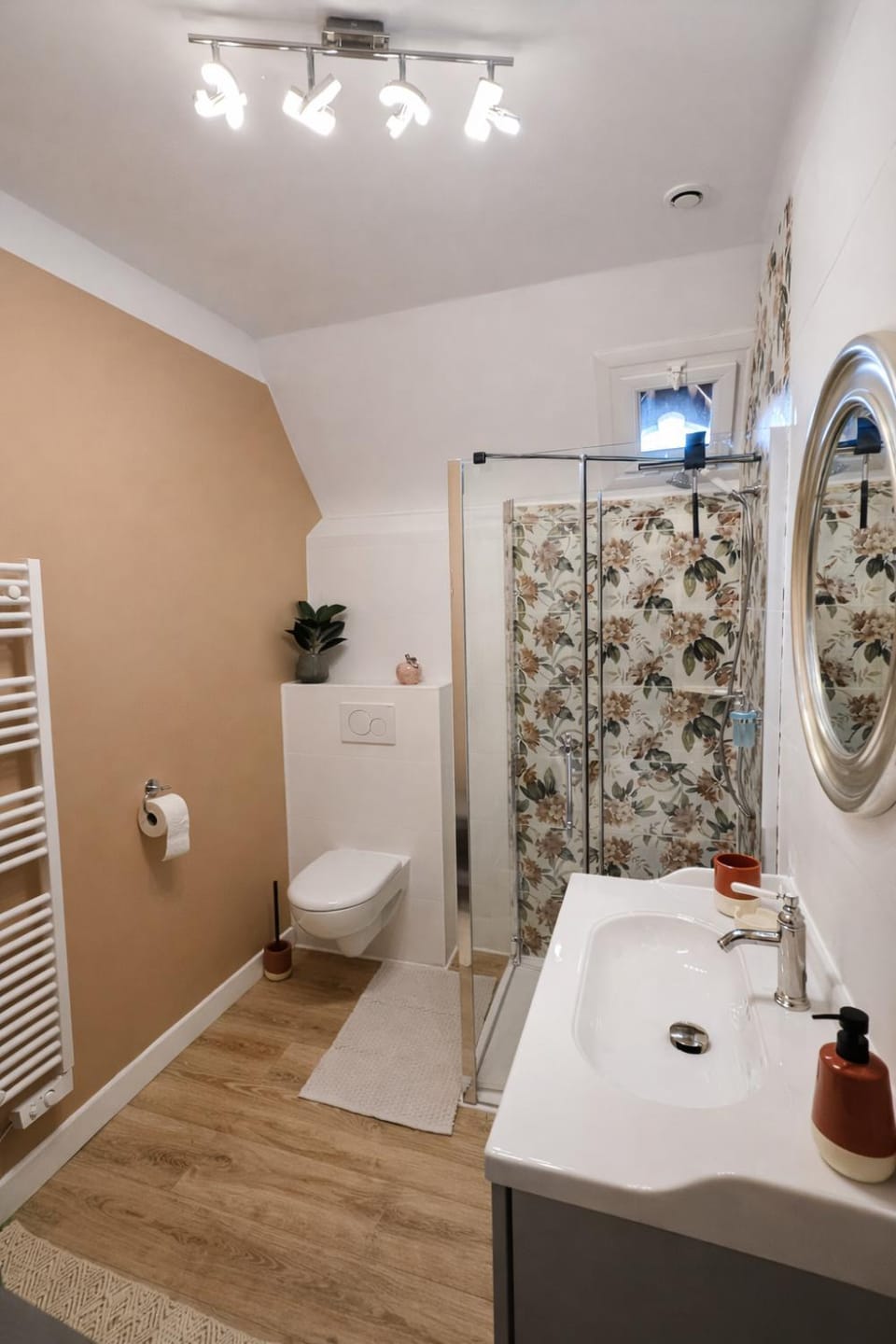 Shower, Toilet, Bathroom, Bedroom, hair dryier, towels