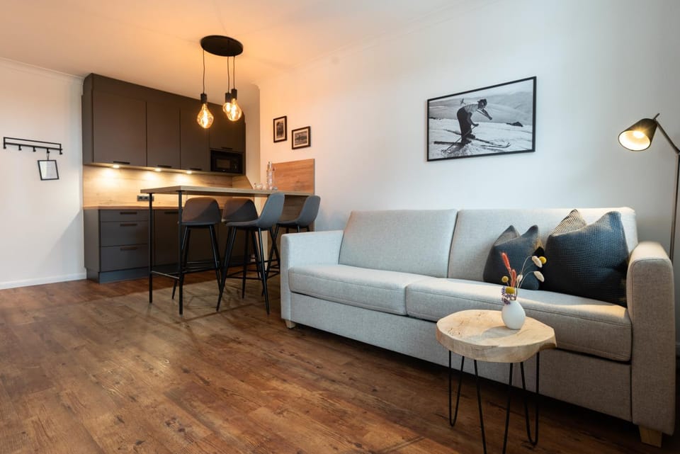 Living room, Food, kitchen