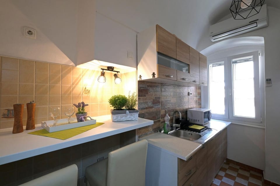 Activities, Kitchen or kitchenette, Seating area, On site