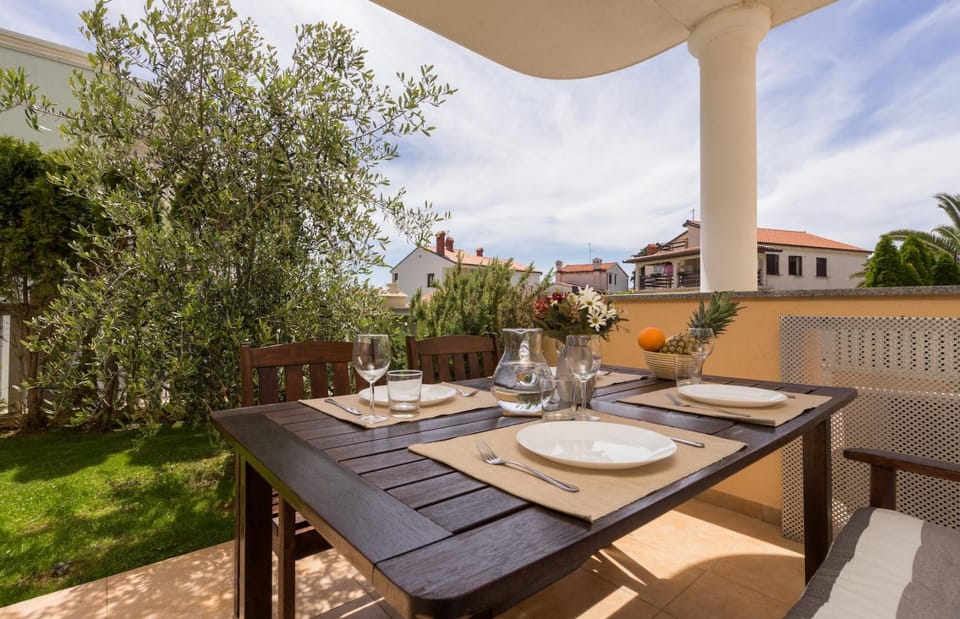 BBQ facilities, Garden, Balcony/Terrace, Dining area