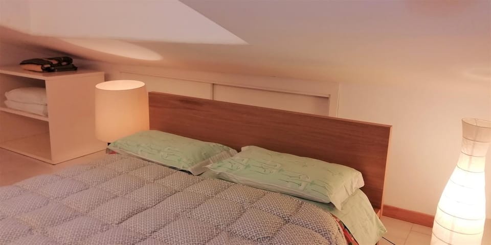L'Alloggio di Anna Maria Mansarda con bagno privato Vacation rental in Tuscany