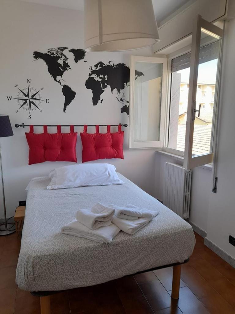 B&B Il Viaggiatore Bed and Breakfast in Marina di Massa