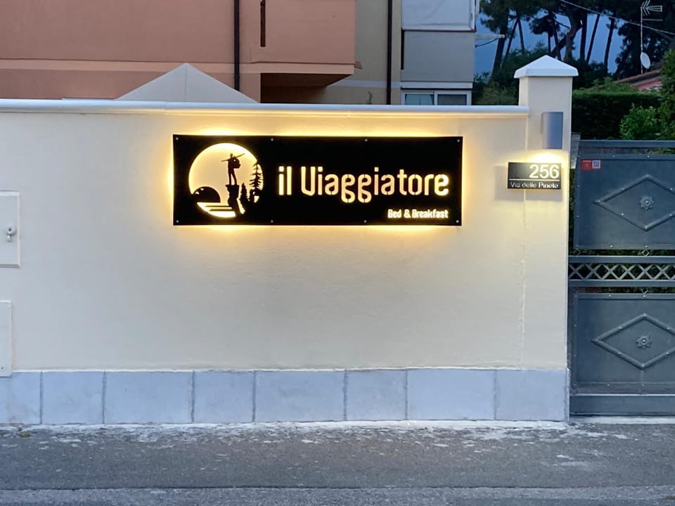 Property logo or sign, Logo/Certificate/Sign, Street view