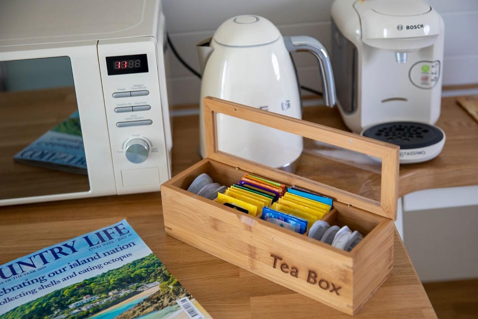 Coffee/tea facilities