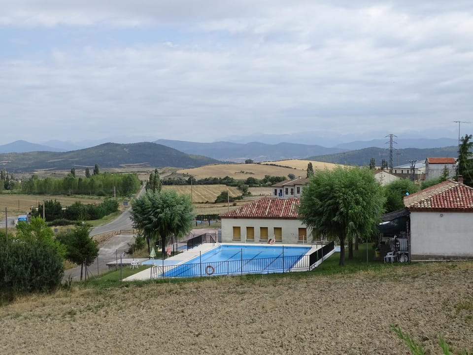 Landmark view, Mountain view, Pool view, Swimming pool, Sports