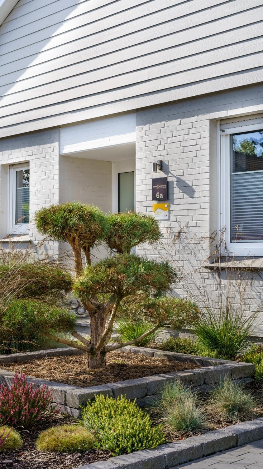 Property building, Facade/entrance