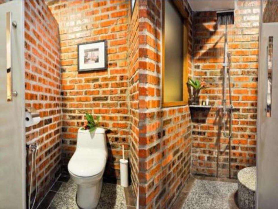 Shower, Toilet, Bathroom
