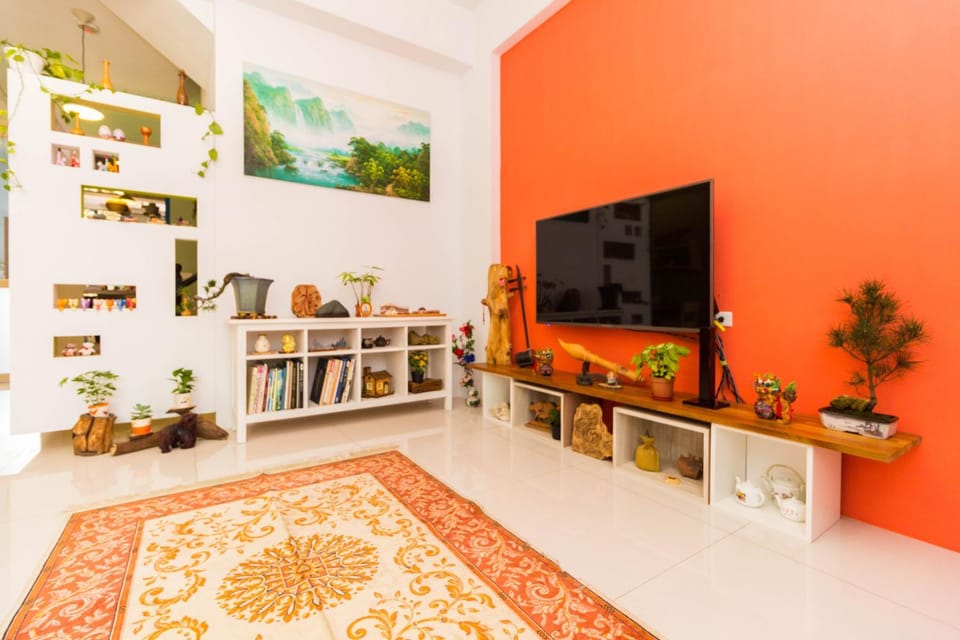Communal lounge/ TV room, Living room
