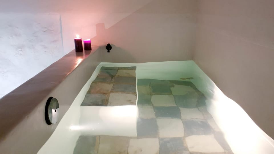 Swimming pool, Open Air Bath