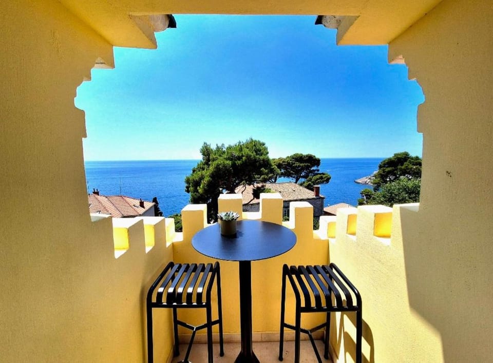 Piece of Heaven with a Million dollar View Apartment in Dubrovnik