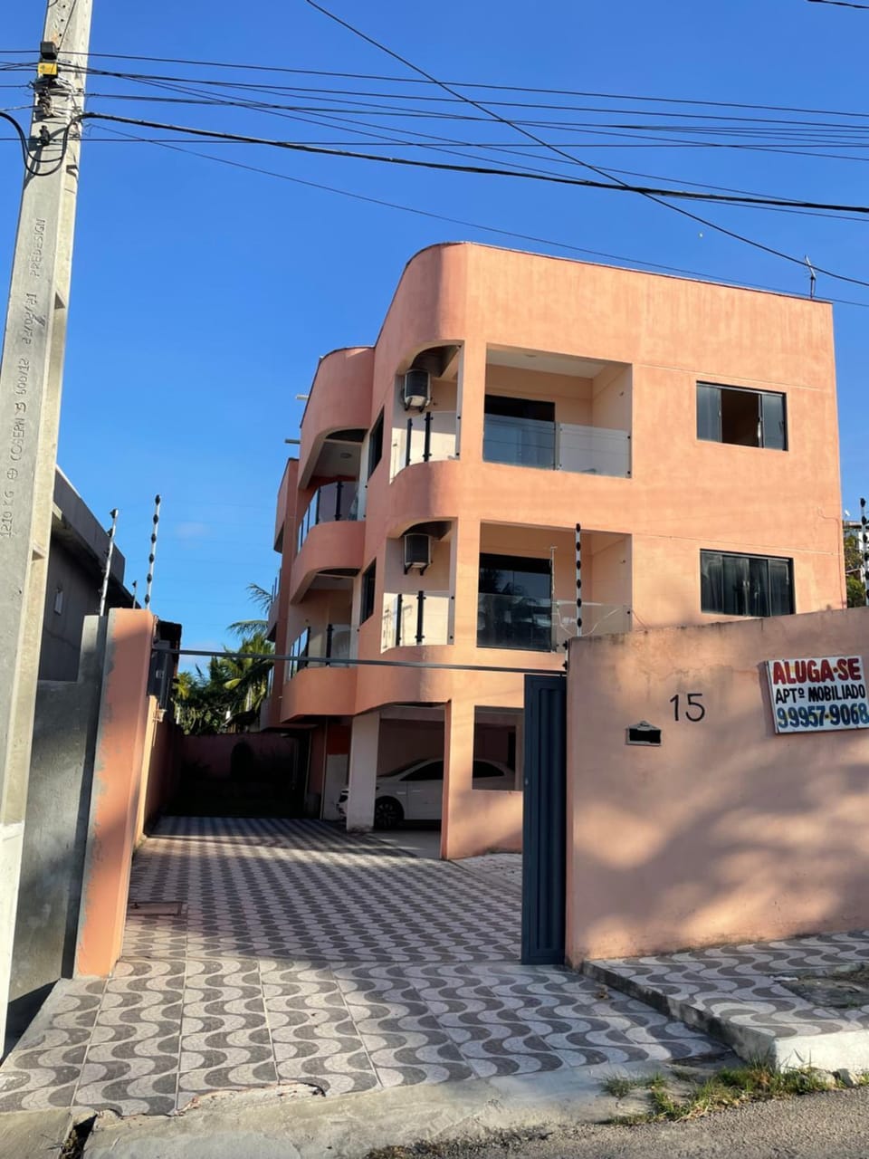 Property building, Day, Neighbourhood, Street view