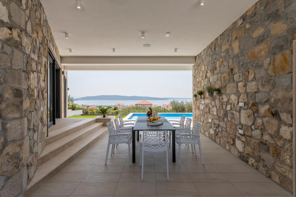 Villa Noni Villa in Split-Dalmatia County