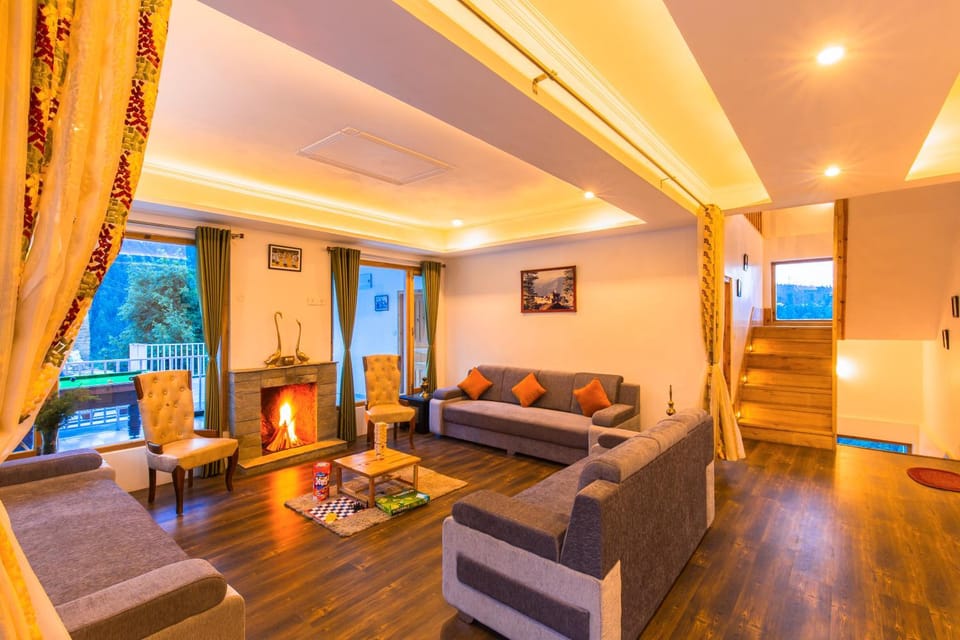 Living room, Seating area