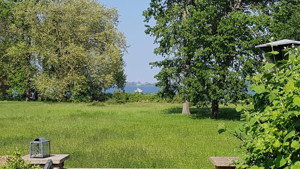 Garden view, Lake view