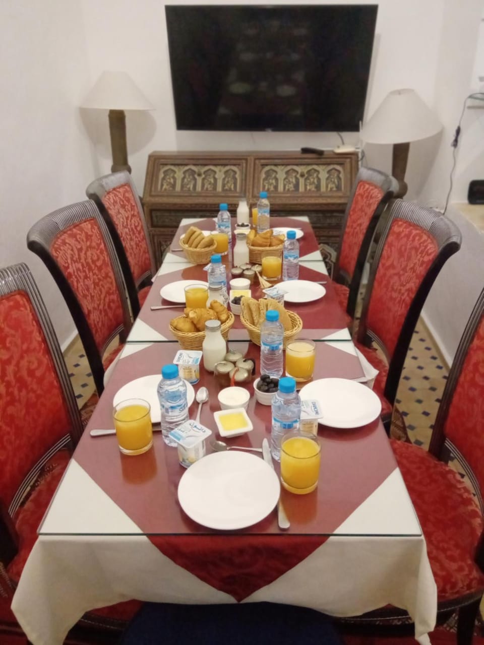 Business facilities, Dining area