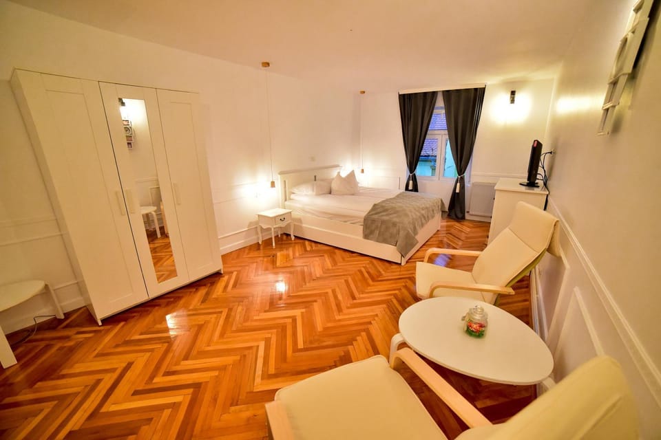 Maison Blanche Apartment in Sibiu