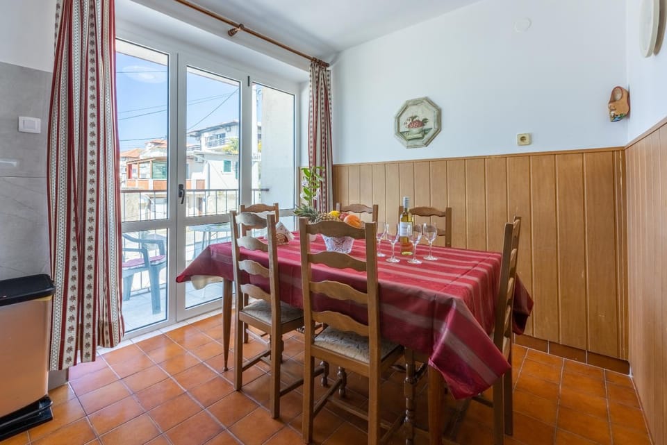 Apartment Mira "Pet friendly" Apartment in Crikvenica