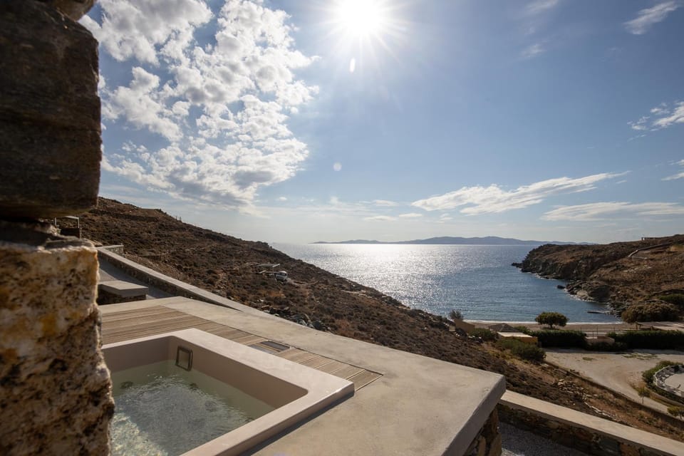 Natural landscape, Hot Tub, Sea view