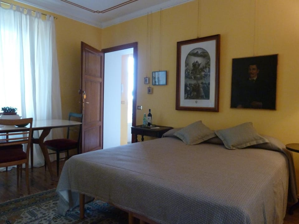 Forster's Nest Apartment in Cannero Riviera