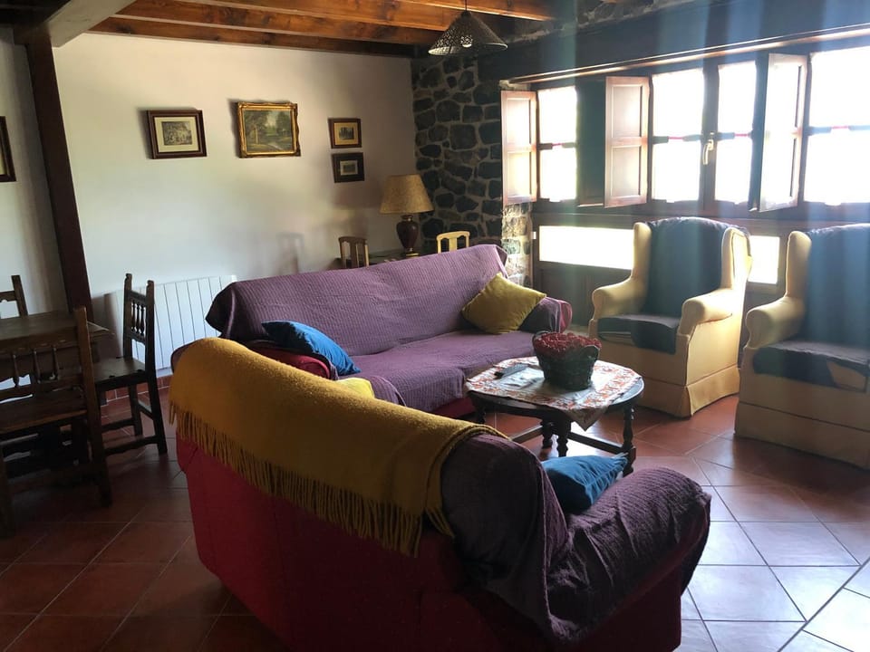 Casa Elena House in Asturias