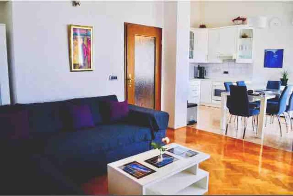 Apartment Mila Apartment in Makarska