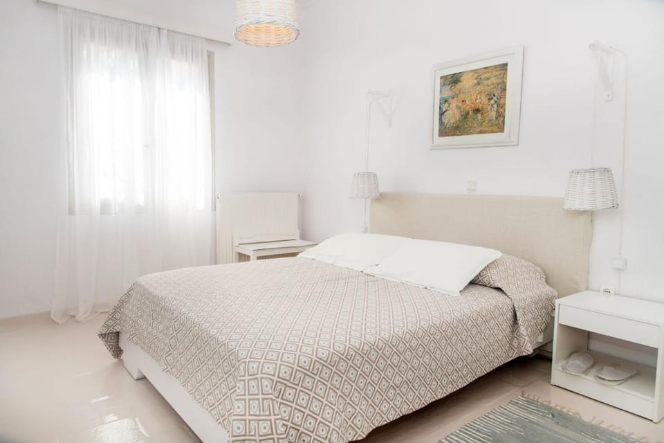 Villa with View of Agios Ioannis and Pool with Jacuzzi Apartment in Decentralized Administration of the Aegean