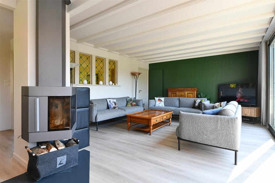 TV and multimedia, Living room