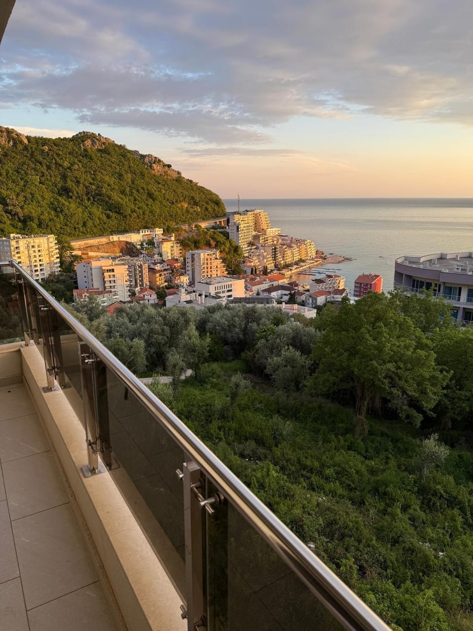 Mountain view, Mountain view, Sea view, Sea view