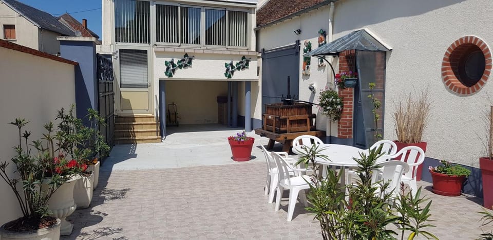 La Dimanche House in Grand Est