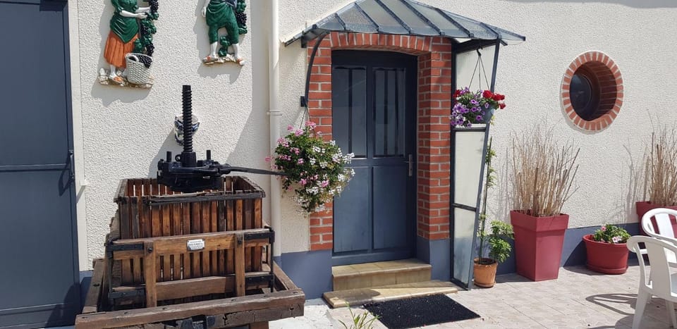 La Dimanche House in Grand Est
