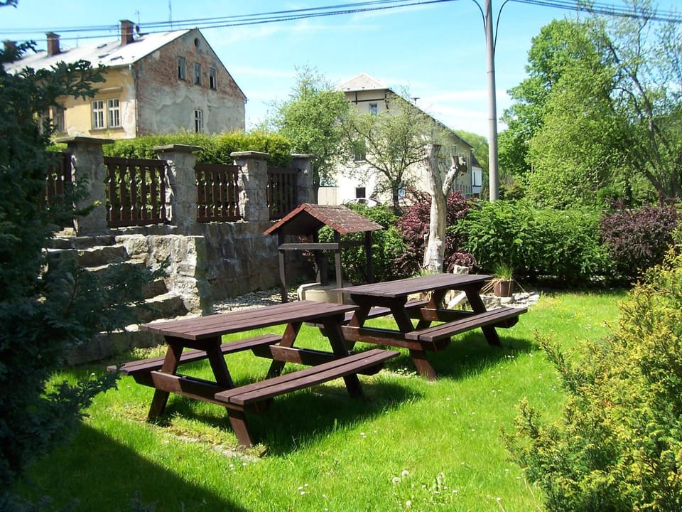 Garden view, Location