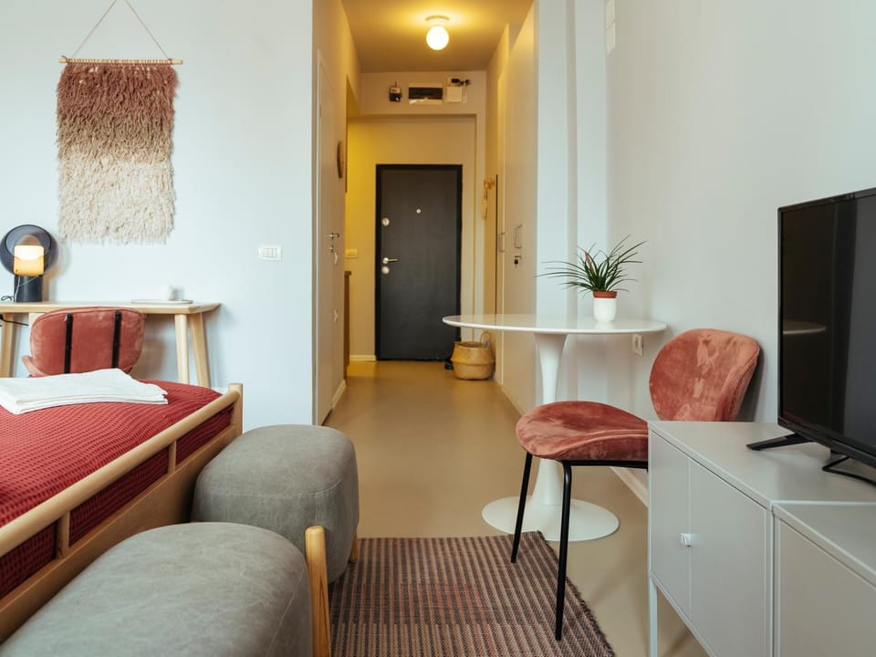 Amazing View - Top location - Universitate Studio Apartment in Bucharest