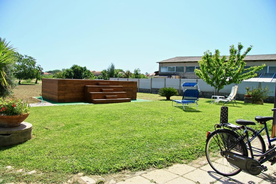 Garden, Swimming pool