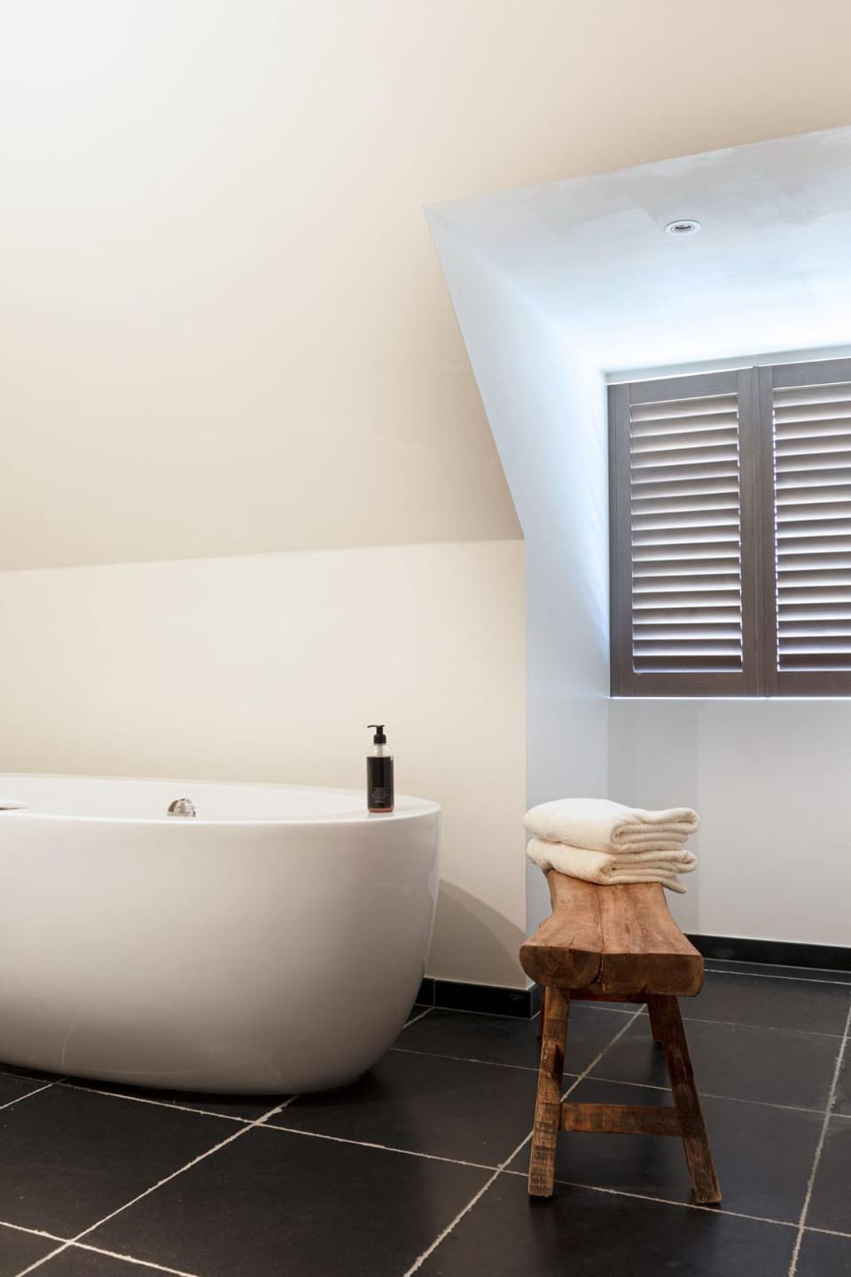 Bathroom, Bath