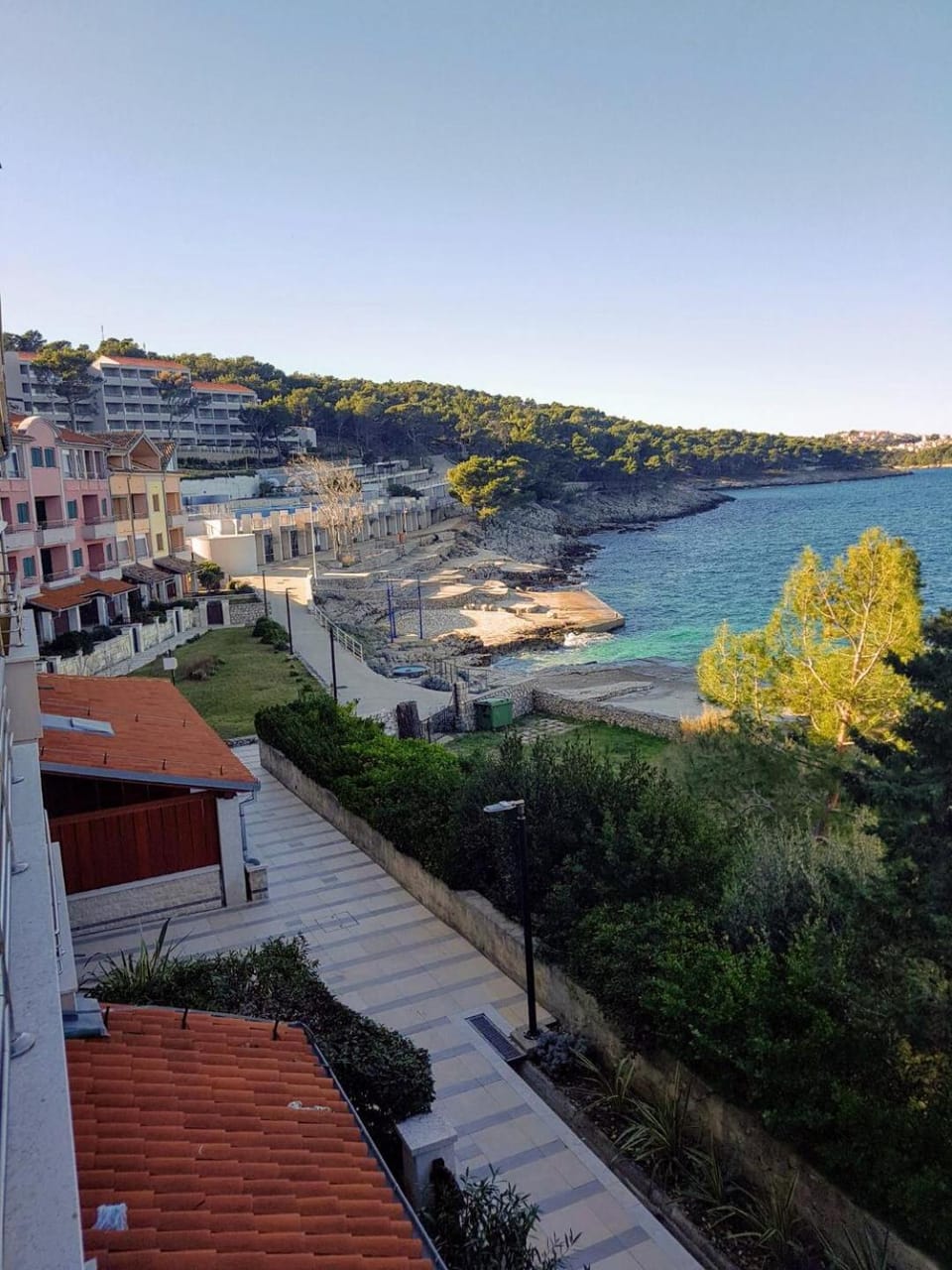 Property building, Balcony/Terrace, Sea view