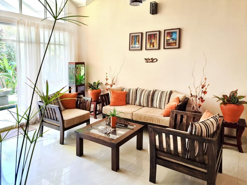 Lobby or reception, Lounge or bar, Seating area