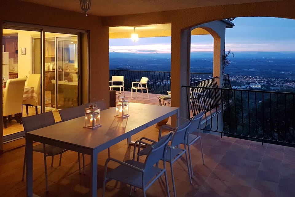Balcony/Terrace, Garden view, Mountain view